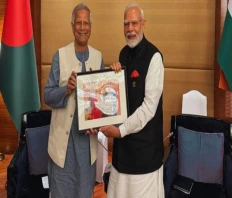 PM Modi, Dr Yunus exchange Eid greetings
